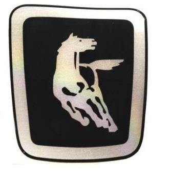 Эмблема КАМАЗ рейстайлинг "Лошадь" (наклейка объемная)